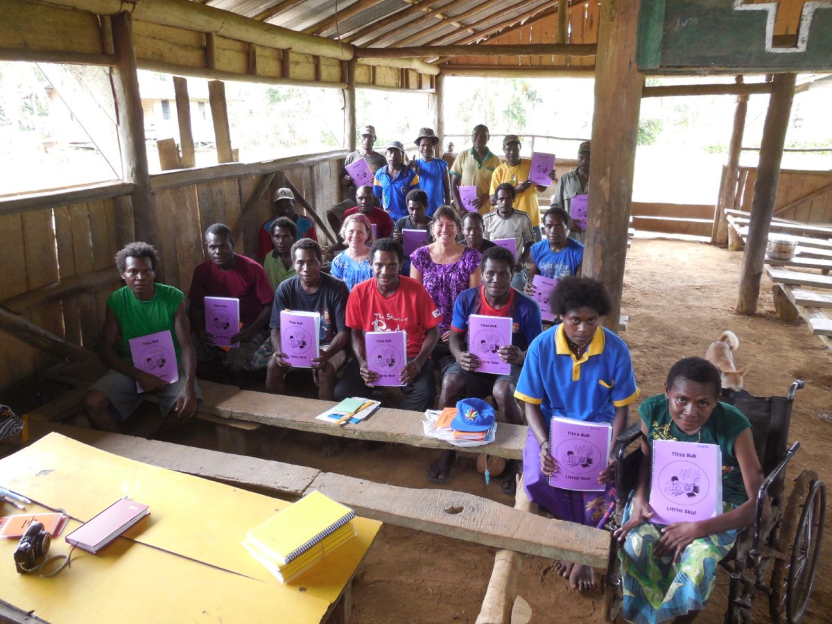 literacy-workshop-n-lamogai-teacher-books