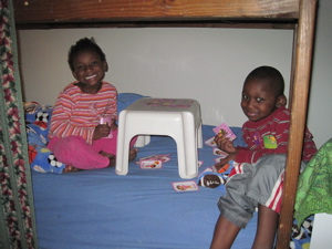 James and Jada playing "uno" in their room