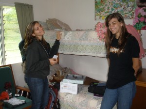 Bethany and Savannah setting up their dorm room.