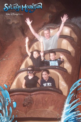 DISNEY FUN WITH COUSINS!