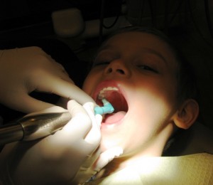 Keane gets his teeth cleaned at the dentist's