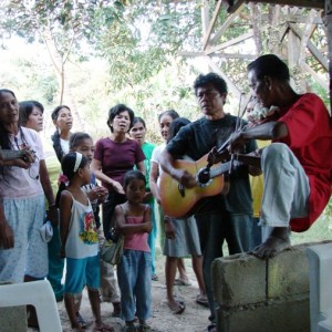 Agutaynen Carolers at our Home