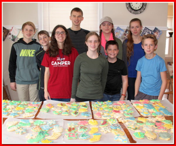 Jordan Kids and Friends decorating Christmas cookies