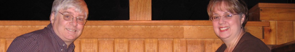 2010-09-04_Steve and Gay at Outback 2520-450